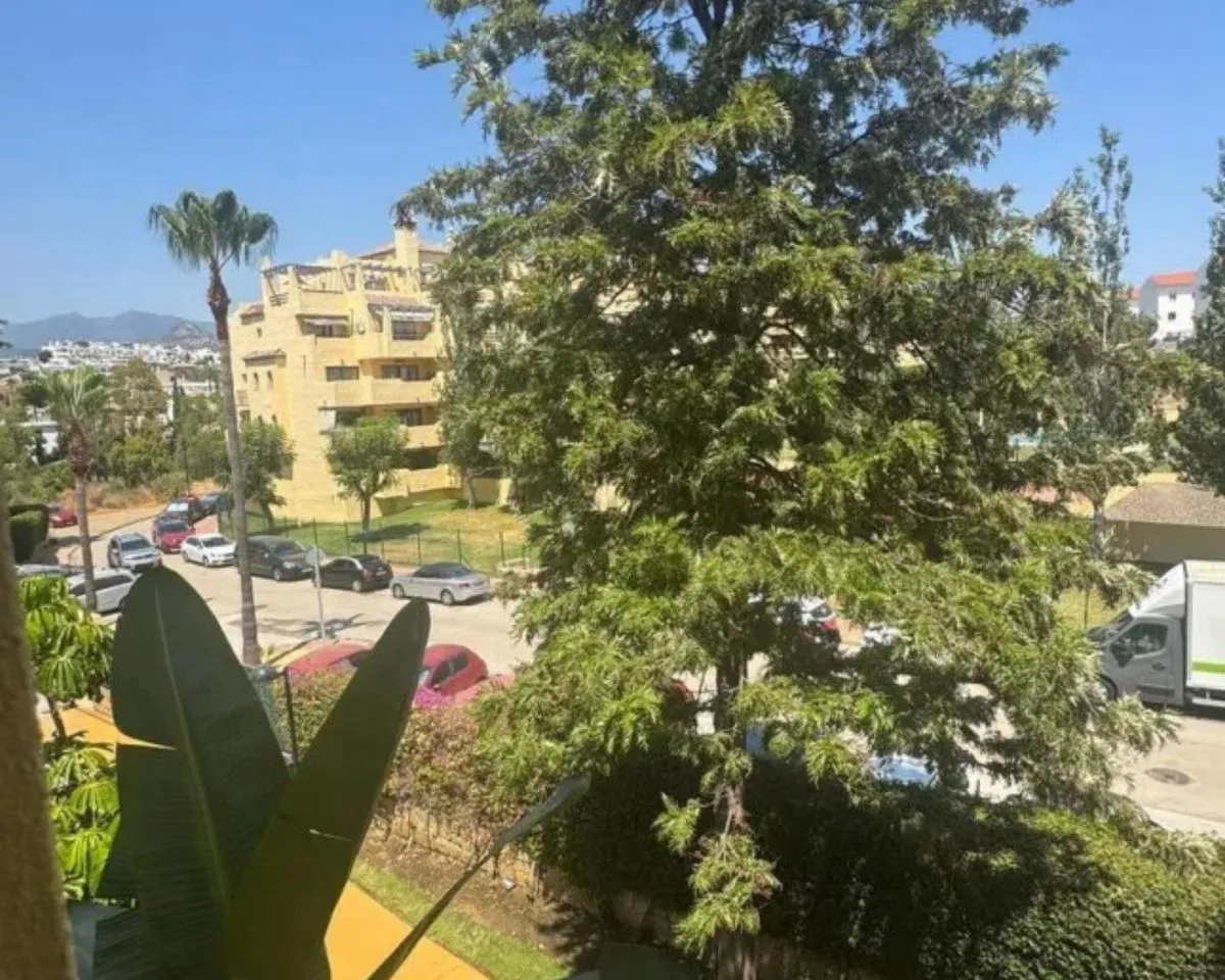 cadac475-56ca-4a51-9dff-2c203b112246