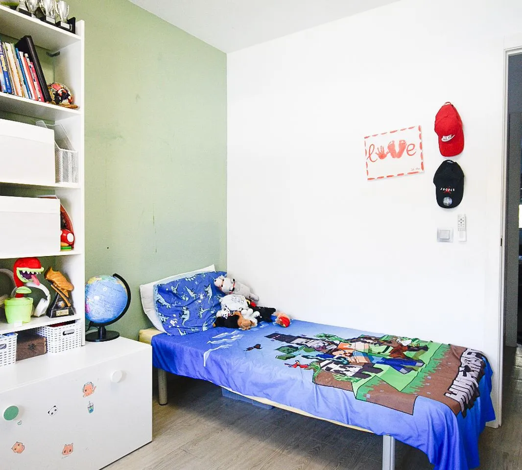 00f3bc31-fc1a-4542-83e2-1558cdf7befd