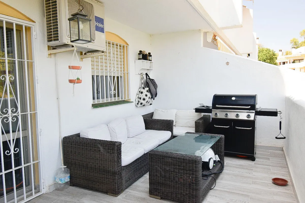 1a20395f-941c-445d-b7e5-f6f25437872c