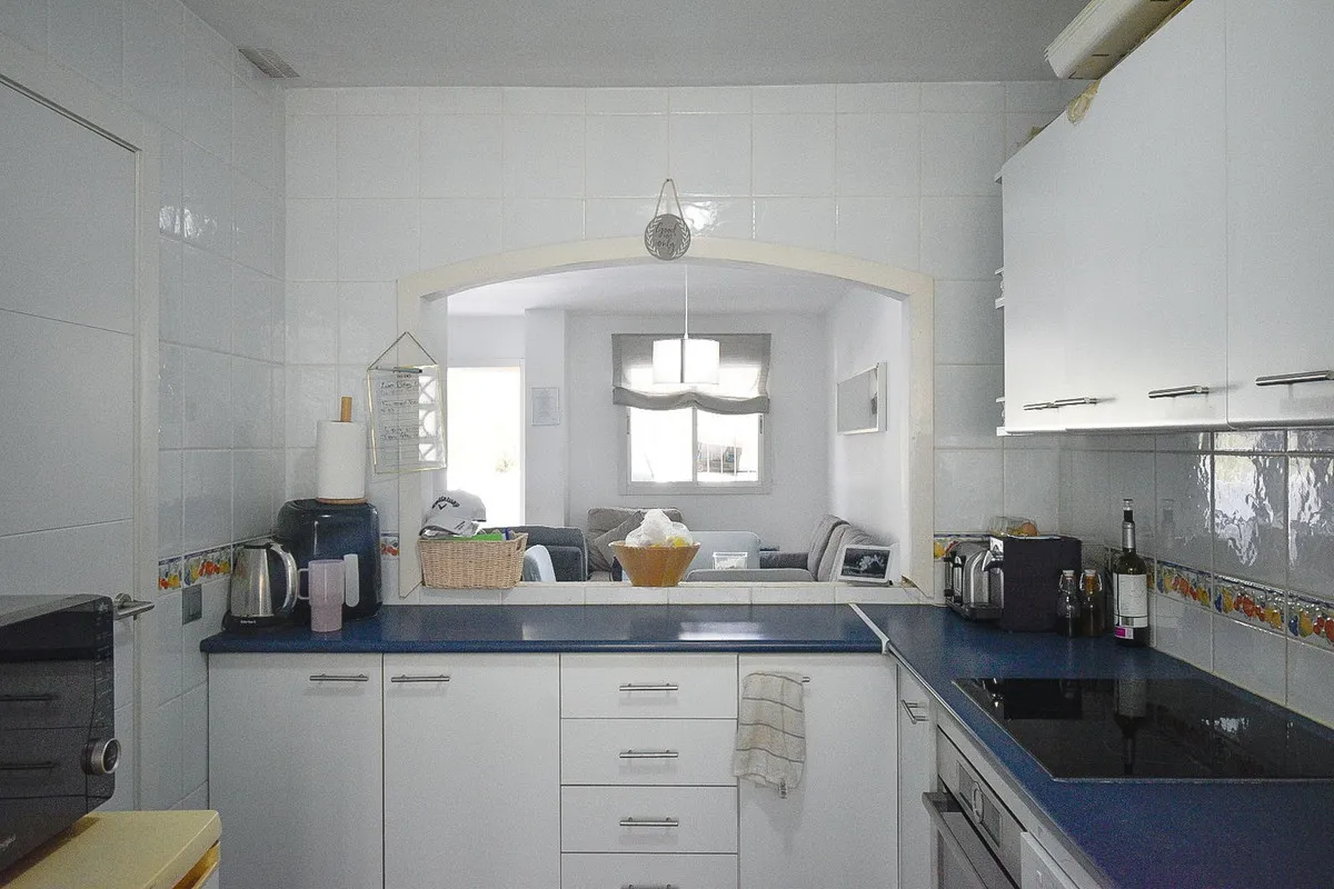 d48c1042-9bdb-4d51-91af-29f3bf5db72a