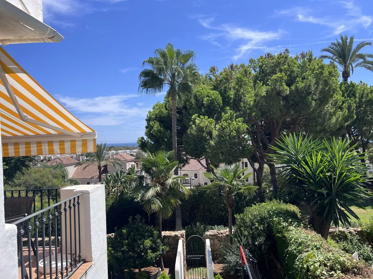 3dbb5a8f-b362-4688-b256-8d2e383b46a3