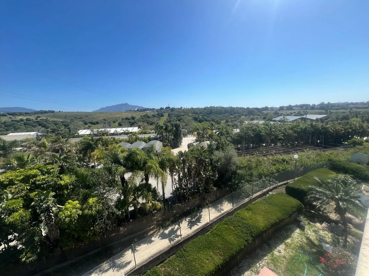 4a9c762f-71ba-41ee-a283-52d51abf0f81