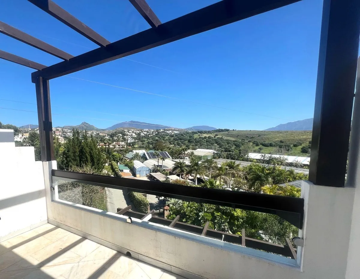 945d919c-951b-4c7b-b253-c873e02f7299