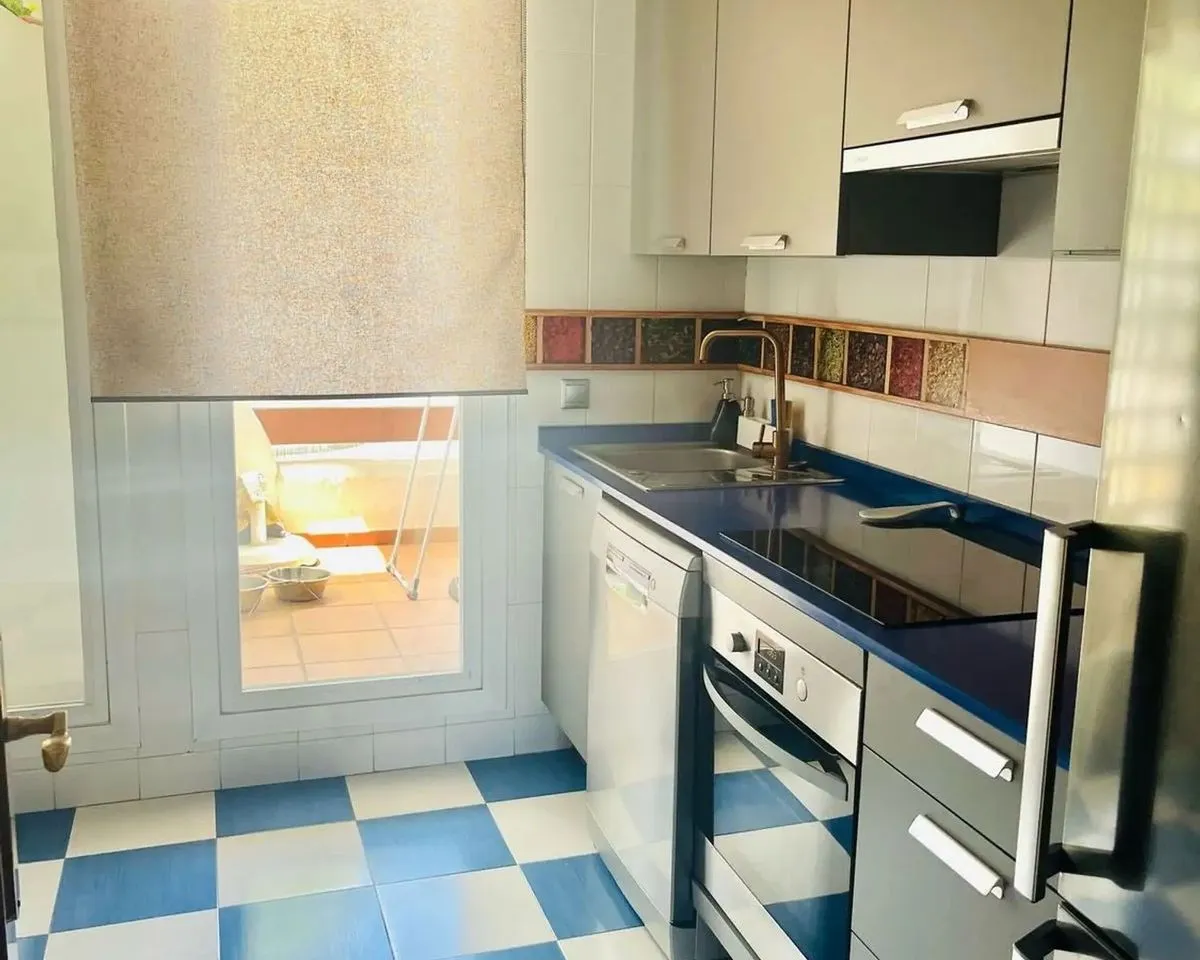 38c2d30c-3bed-4e39-b11f-6888440eeded