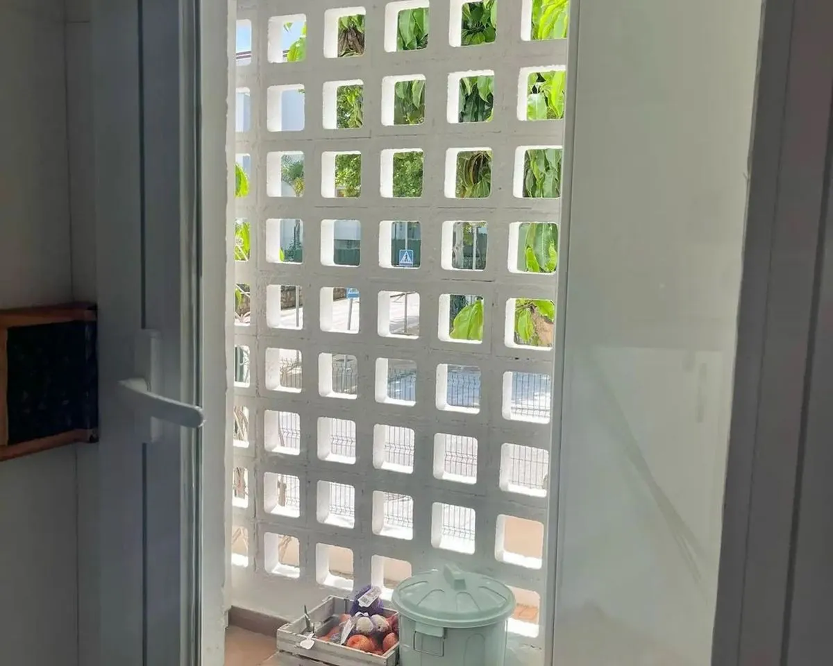 73805eab-dd64-4fed-8d6e-5dc0b229b229