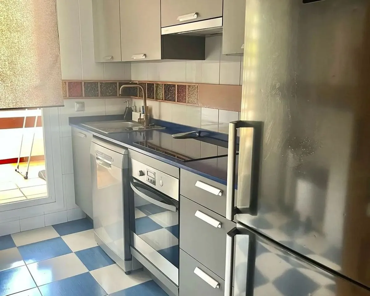 8bf10544-ff27-40ee-b0bc-8e733058c9a1