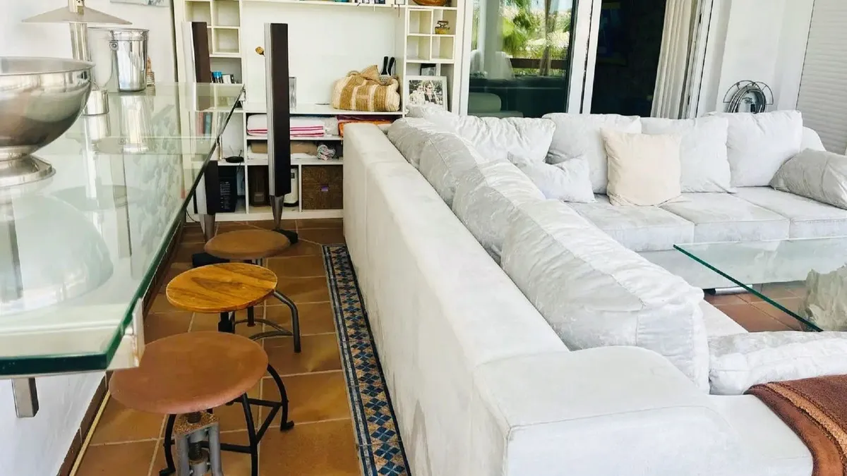 c0025108-b483-44e4-babb-18ea911396c4