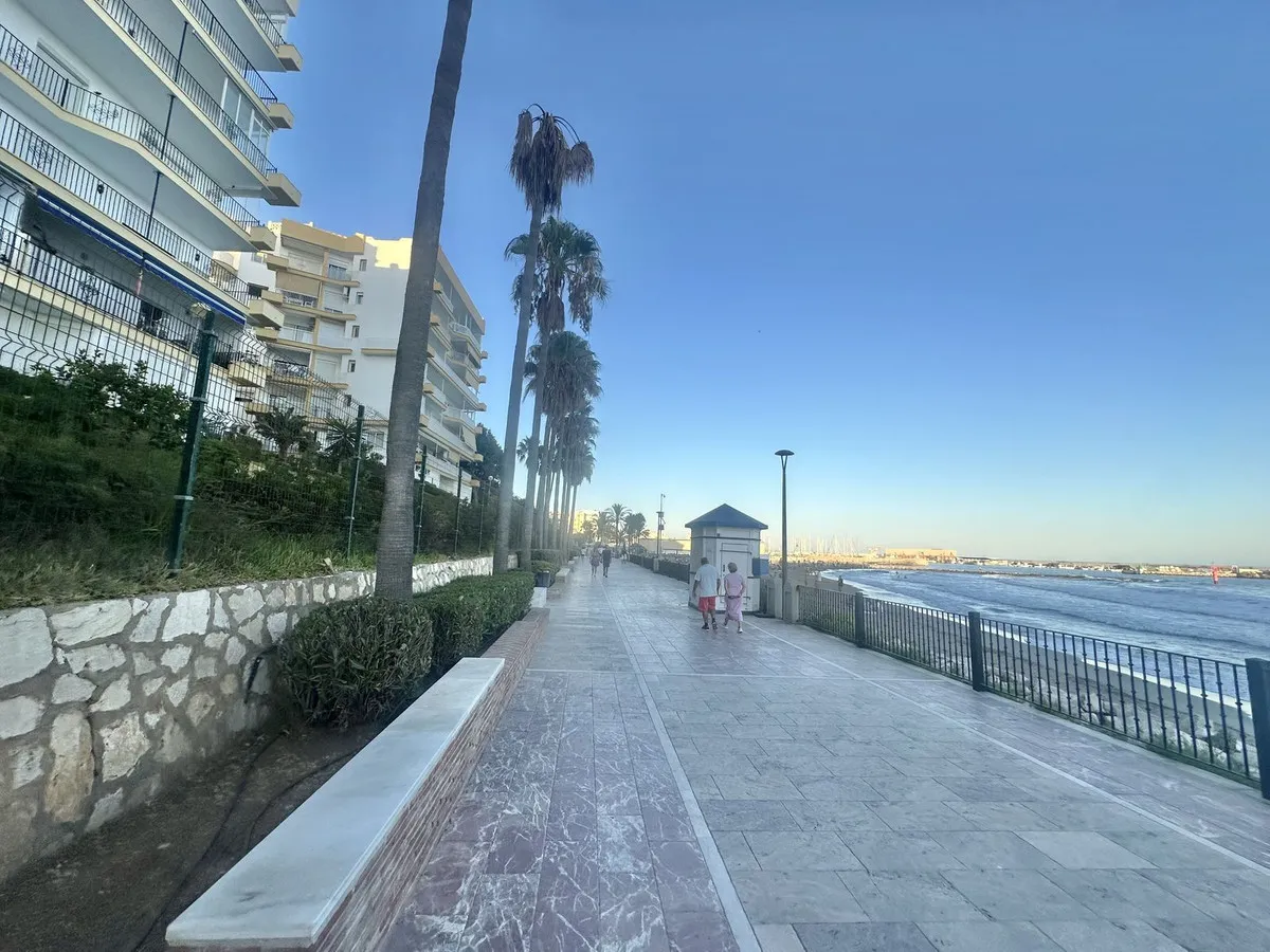 65958009-b815-4a48-8f64-3c17d1537d76