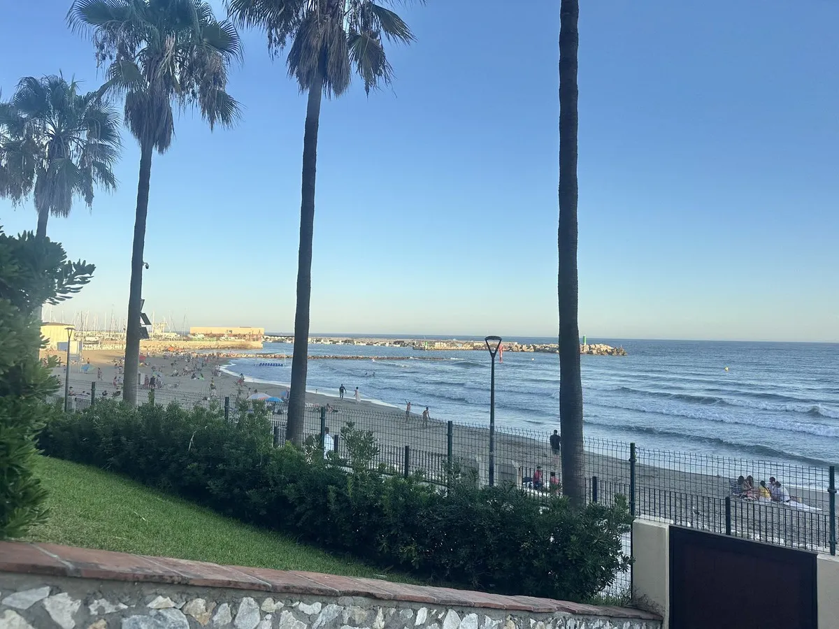 723b9a54-eeed-4342-92ce-8790ec9a1a14