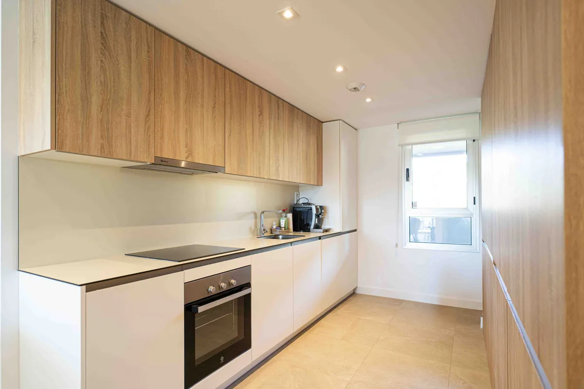 078c217e-f6a8-476c-9eff-9f64c6bf49b3