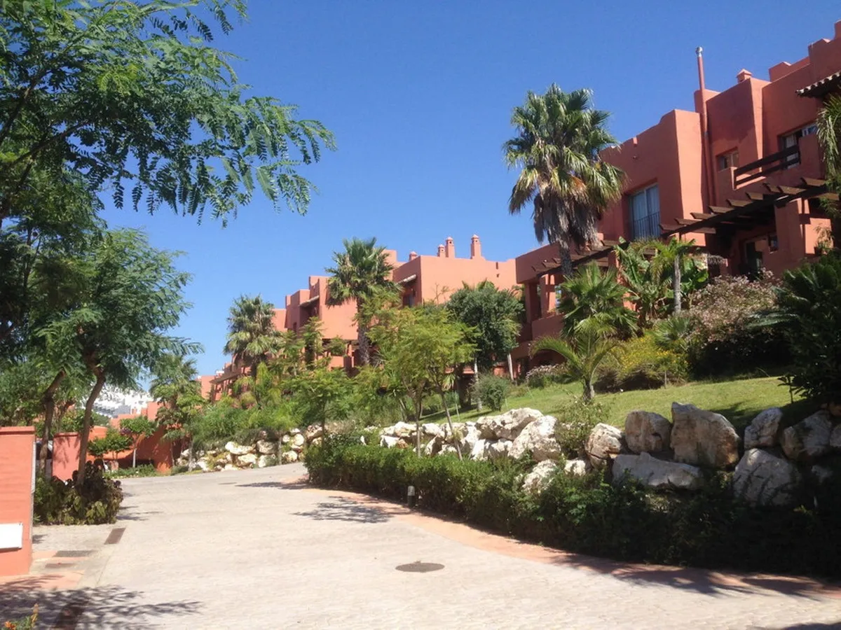 0dcea6c6-c90e-497f-b530-295a7a86b309