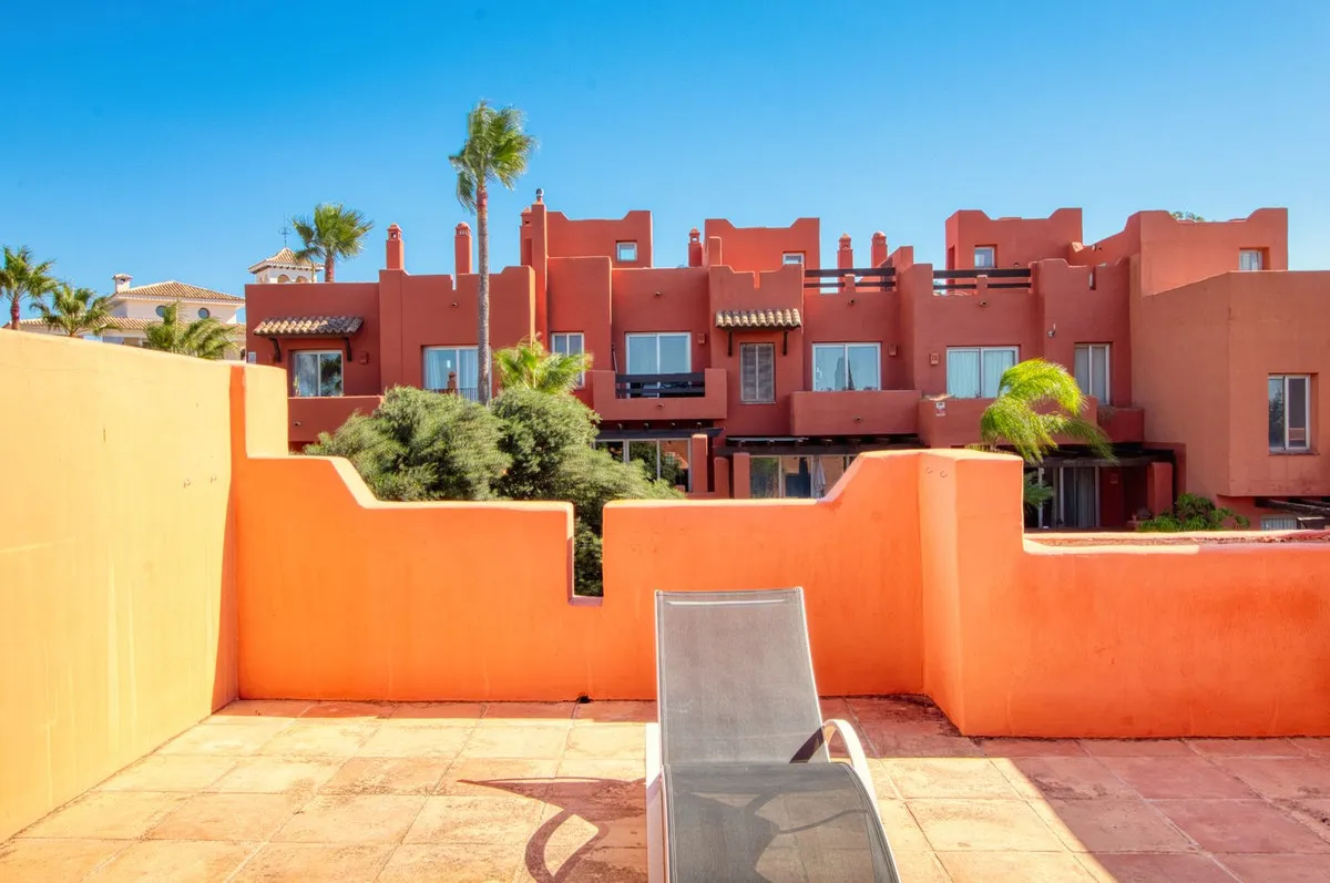 6bb6a2a3-dfcd-4839-8df9-d3bcdbb4d8d4