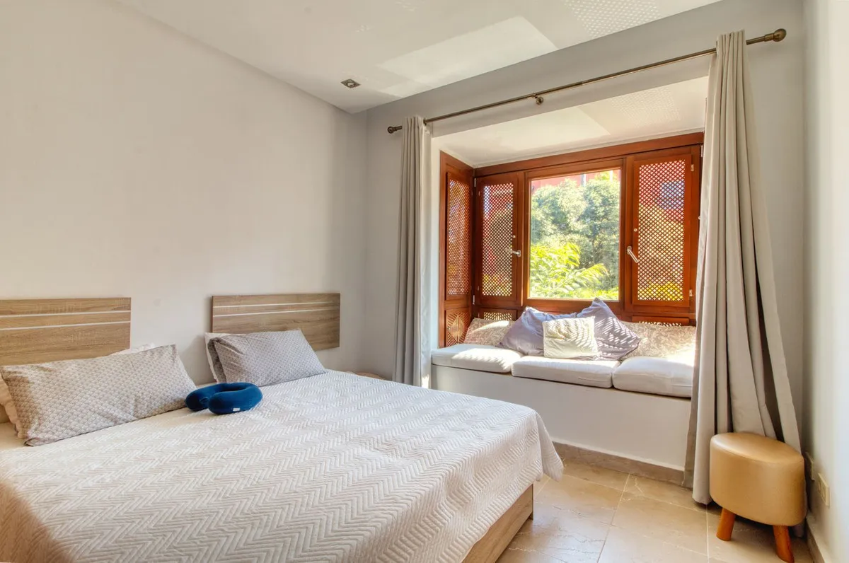 a4726b67-6fd7-421e-9106-97a325868fd2