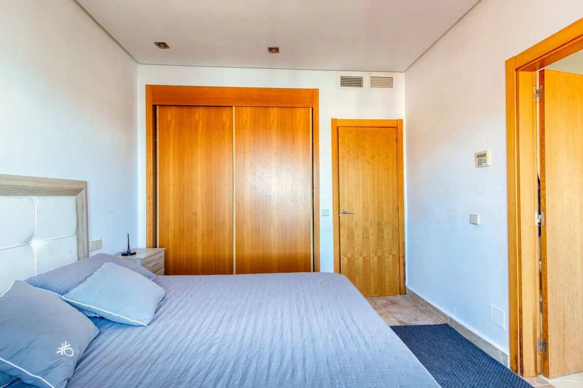 af81f1af-253c-4f72-8f9b-32ba468d54ac