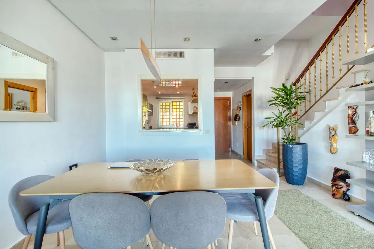 bc0fadea-8625-4c12-b8db-021fe67ac43b