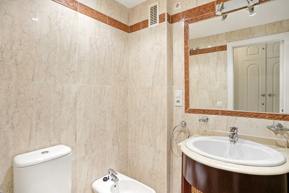 71767777-4d27-4582-8d55-2d08372041e2