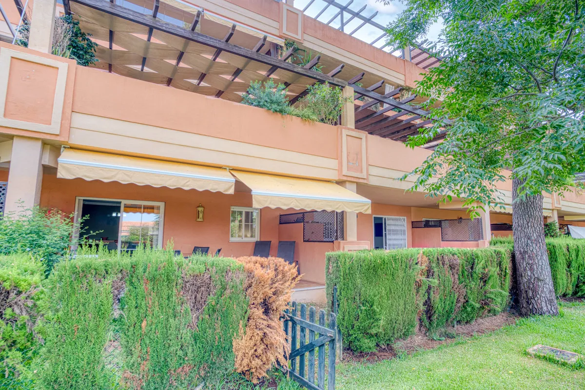 72e09224-7ae4-4354-94f1-2c695615912c