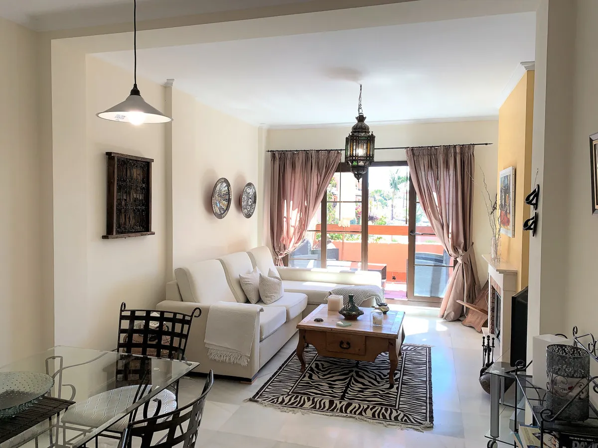 23c40493-547c-4847-8d3b-a9136eaf9e0d