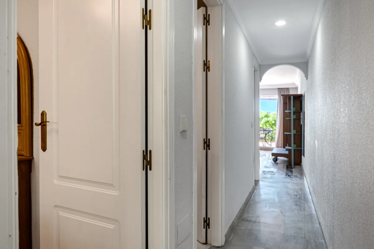 a53bf30e-bcea-42b1-a576-5a1b569c24bb