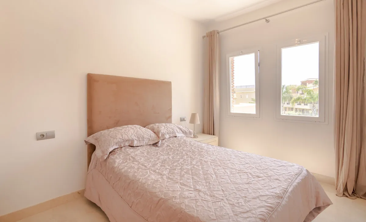 8abf3ace-d377-4ecb-aca6-07a02f871cc3