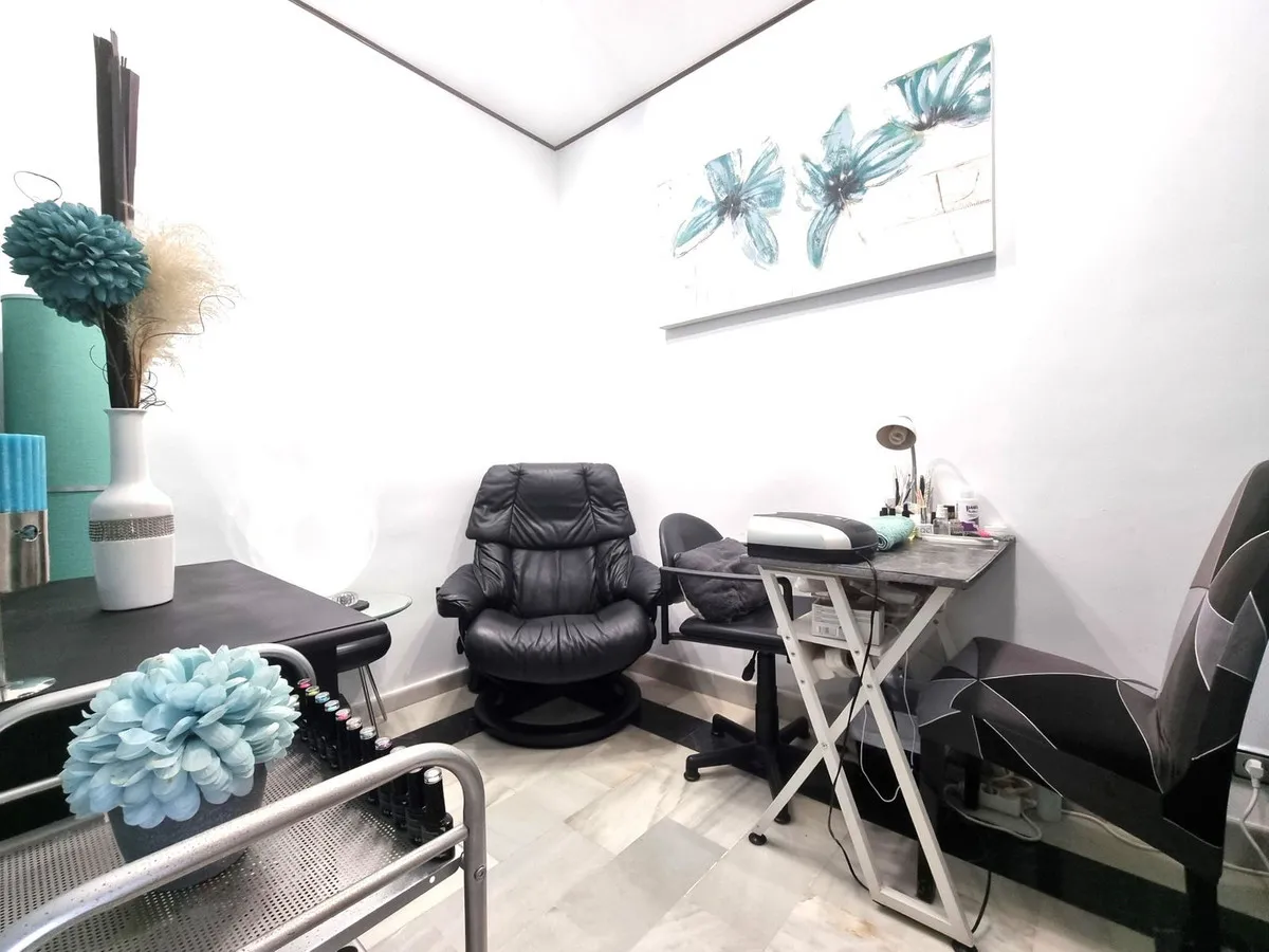 25e60398-0260-43f4-a8b7-e0d4ce2ae10b