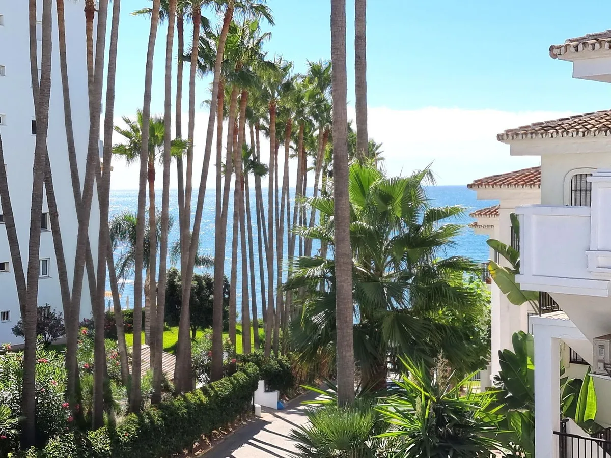 c36a72b6-bae2-4e10-b9d6-ca5965dc22ec