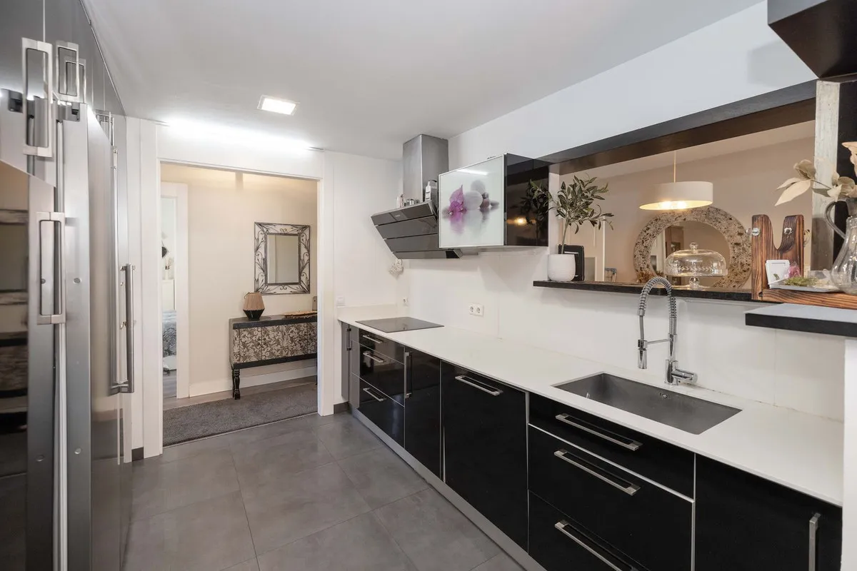 2fb22482-692f-4441-b925-22a7a34f9672