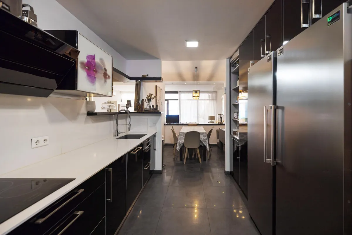 8b4d6352-1206-490f-bdb3-69ca08a05be5