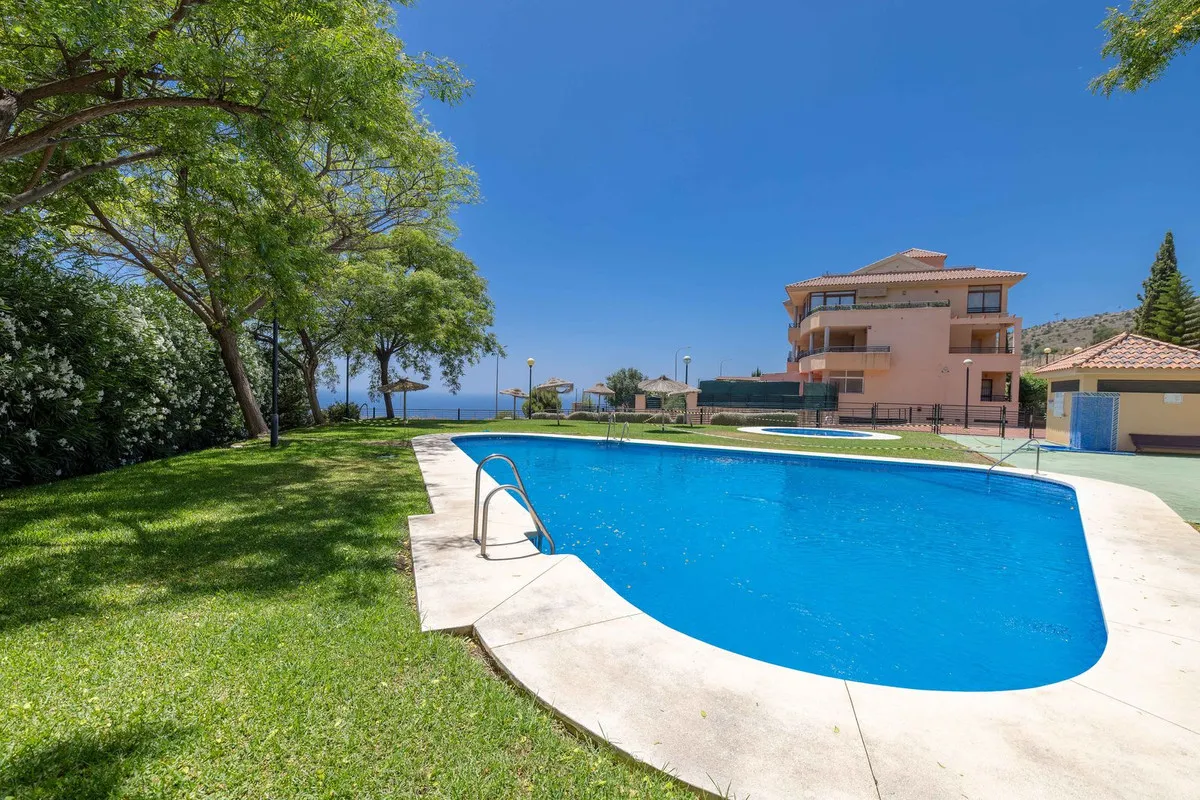 a2809d25-8658-40b8-95d6-ef387e7cbff0