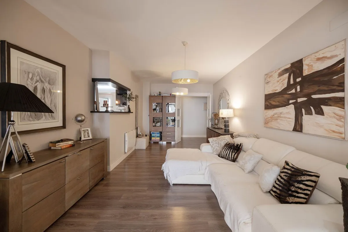 b236fe56-e5dd-4487-9ae7-754c848b67d5