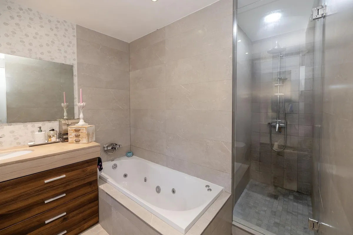 b496a9e6-1a8c-4cd6-80ee-bce8371fdab6