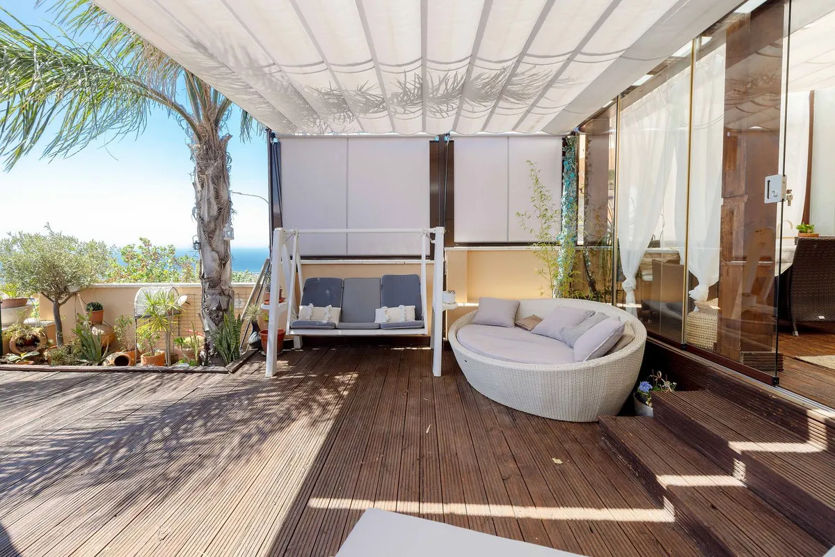 f3e6674b-0b39-4f4b-b895-b7e795da869c