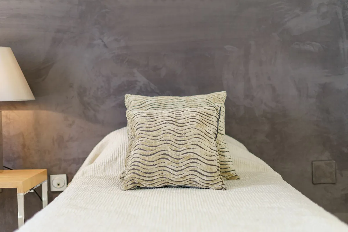 2c23aa60-91f0-40ad-b6a0-14188ebd34ee