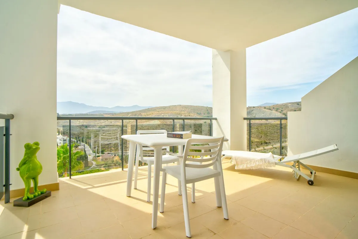 2f0ac03d-68cf-4834-8d45-497dbc2f9ab7