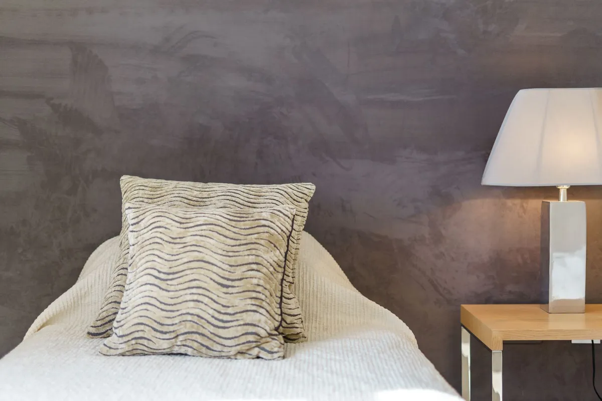 4dd037a2-5681-4425-b5d3-2b405d17ab0c