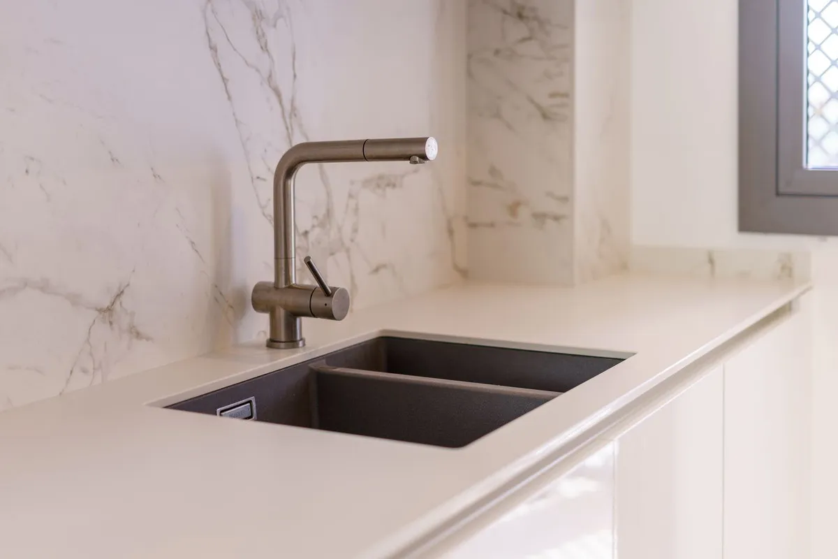 d8a11eef-015b-4148-987b-3bd9a2552772