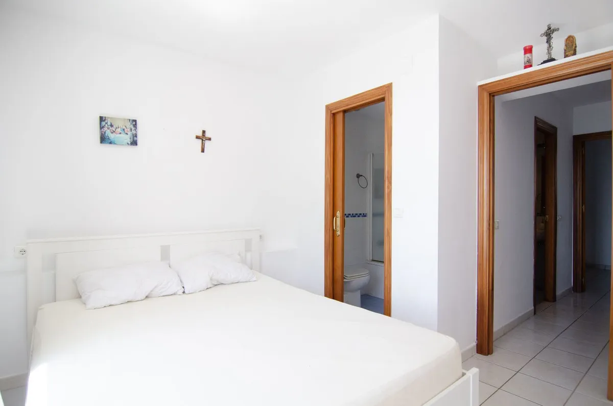 3ce31b5c-bb7f-4977-abed-496bc5ace7d4