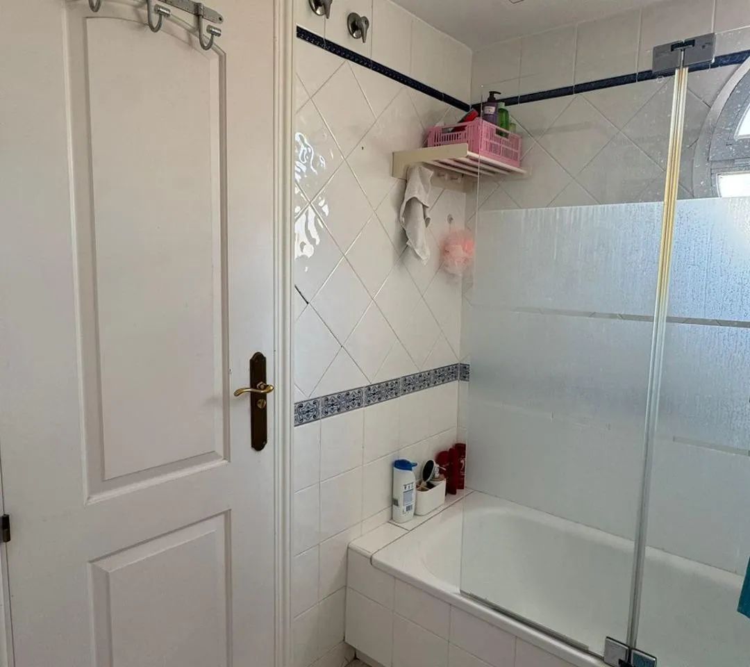 21472cd4-d3a5-48cc-b808-7918399c02e6