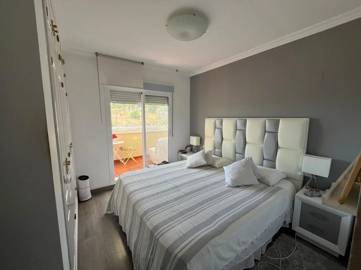 df2fcb2b-1104-4250-88a1-2efca3d586dd