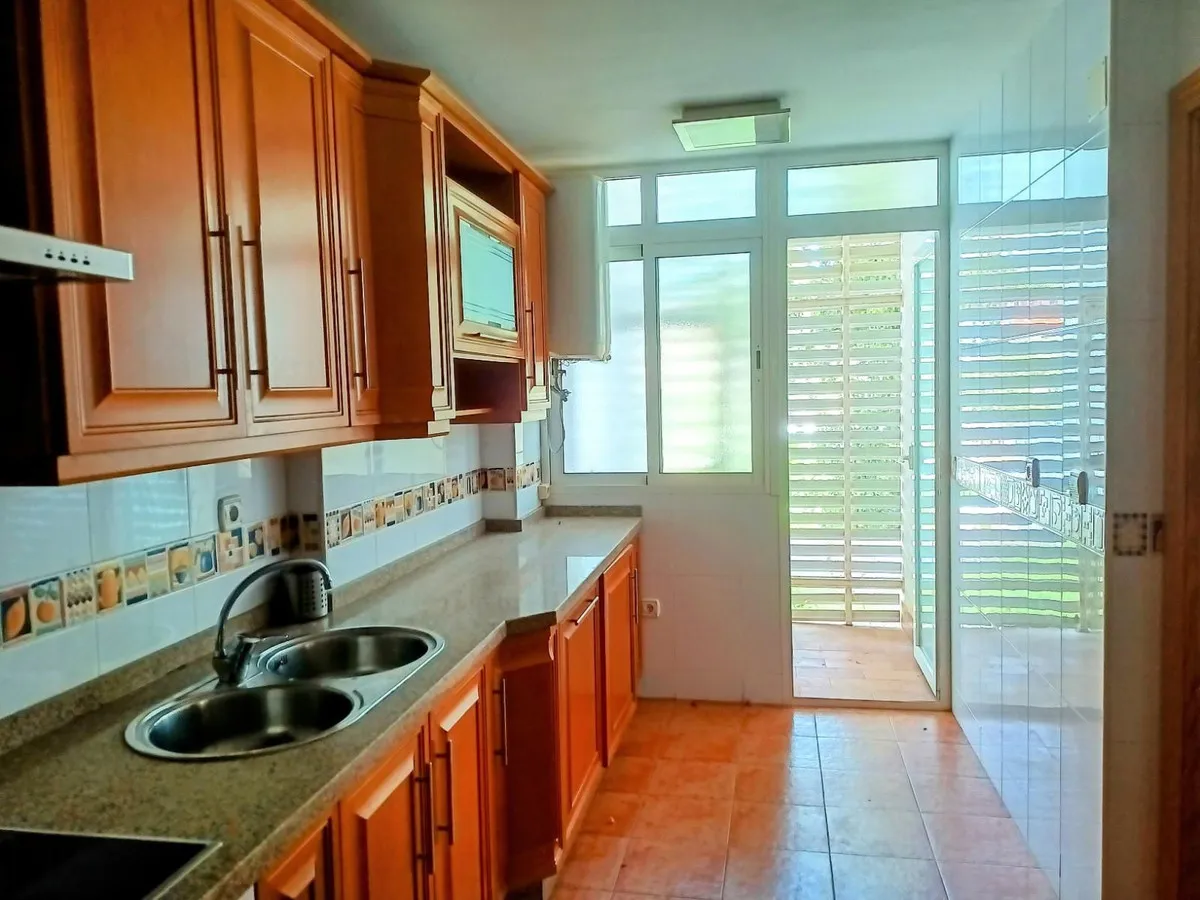 c19659f7-1885-461f-b773-05f76c1053b6