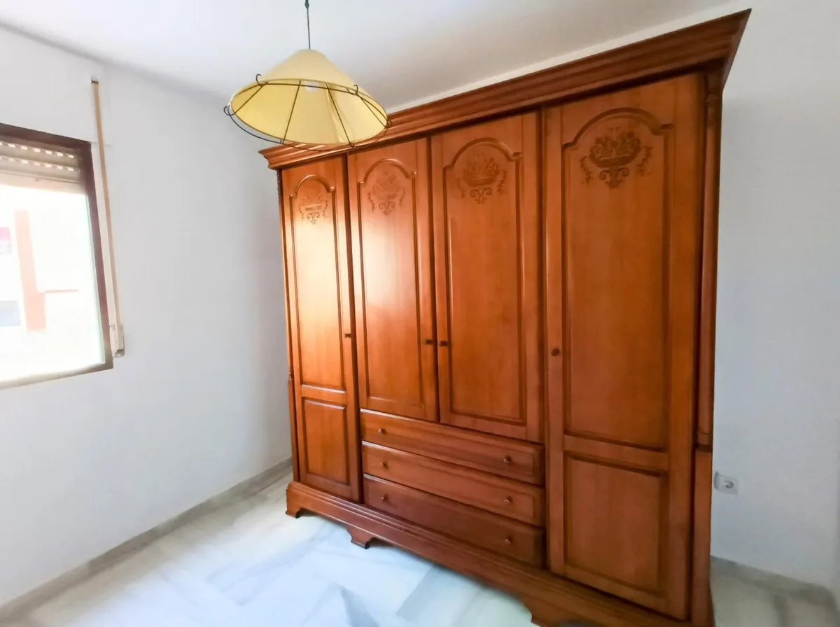 fcee53ca-1a4a-4291-a412-fdb45d2a24fc