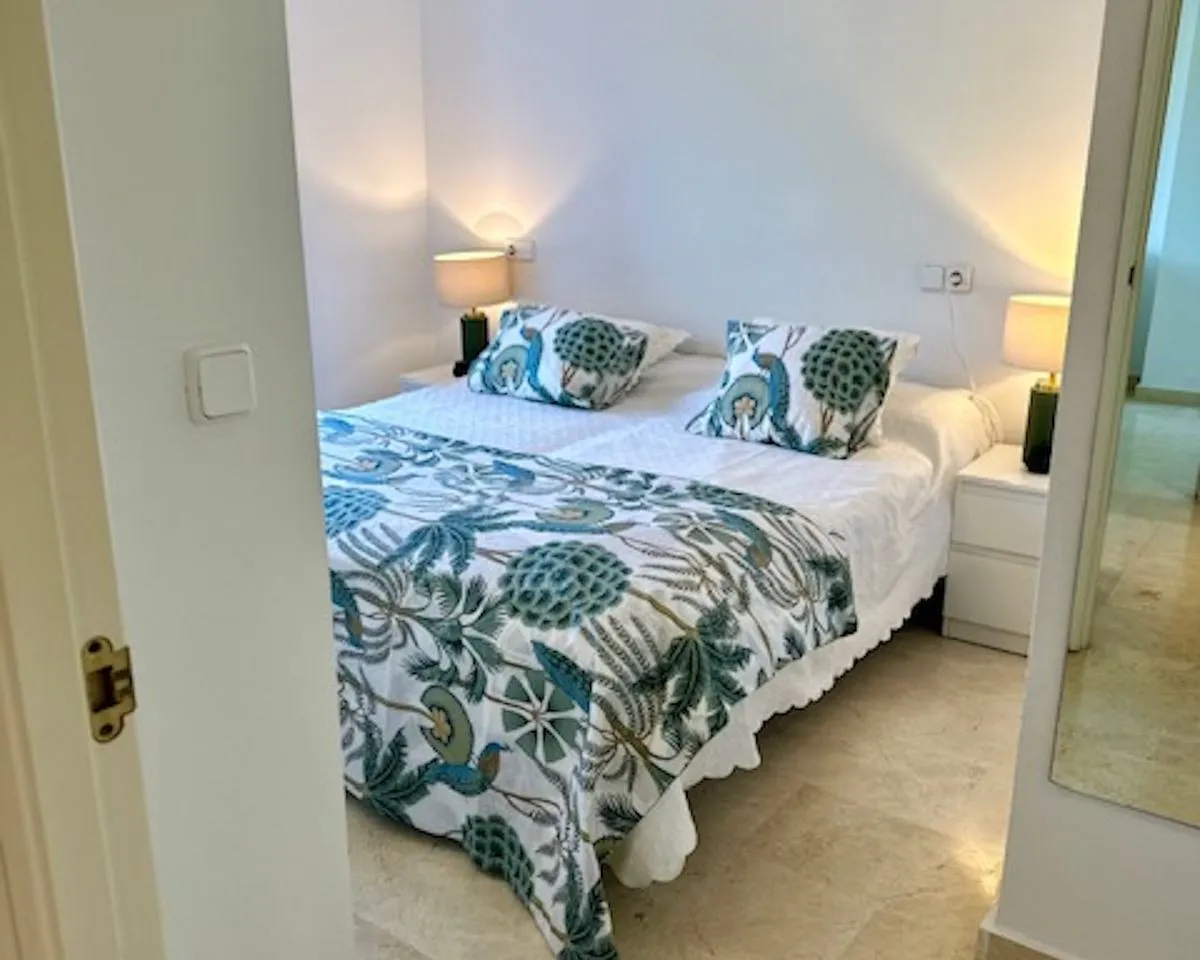 8c308229-a89e-49ca-a4c0-38e95f8c1a32