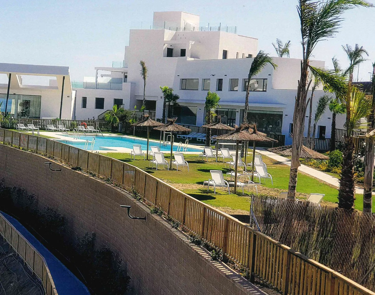 33d3d50c-7ce2-49b5-bbc9-bf78eb547e69