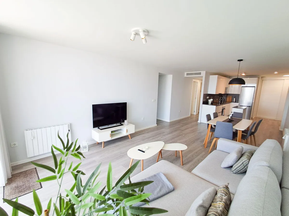 d02d03f6-3758-4a84-9136-b4c8234e6293