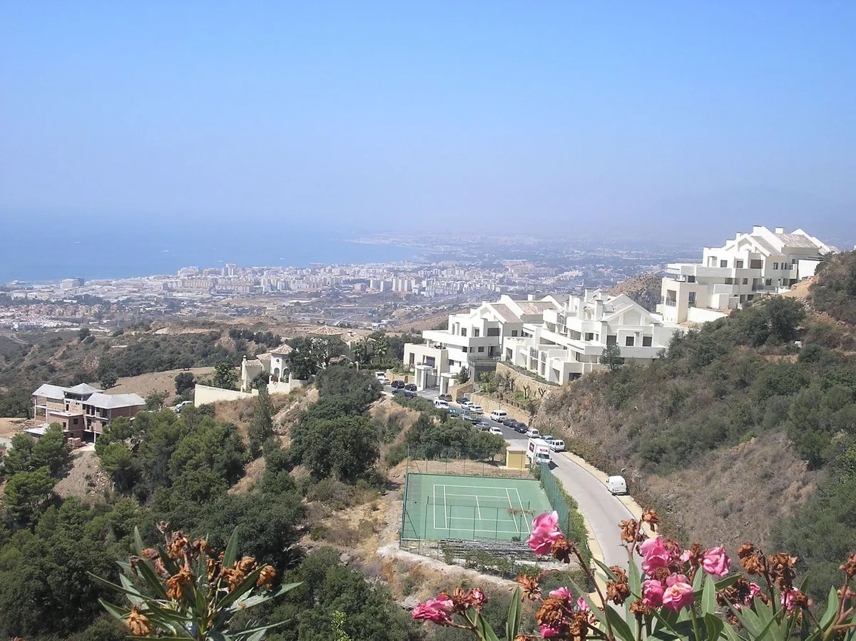 45fdb91e-f26a-4b36-bbf8-0d3ca81b8595