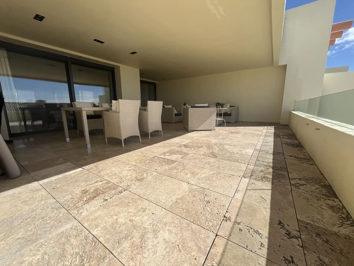 8b3b9b1f-068a-4827-96f1-be976dd1be91