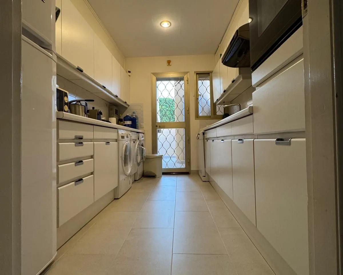 011c26fd-41b4-44ab-bd6e-13ce27665020