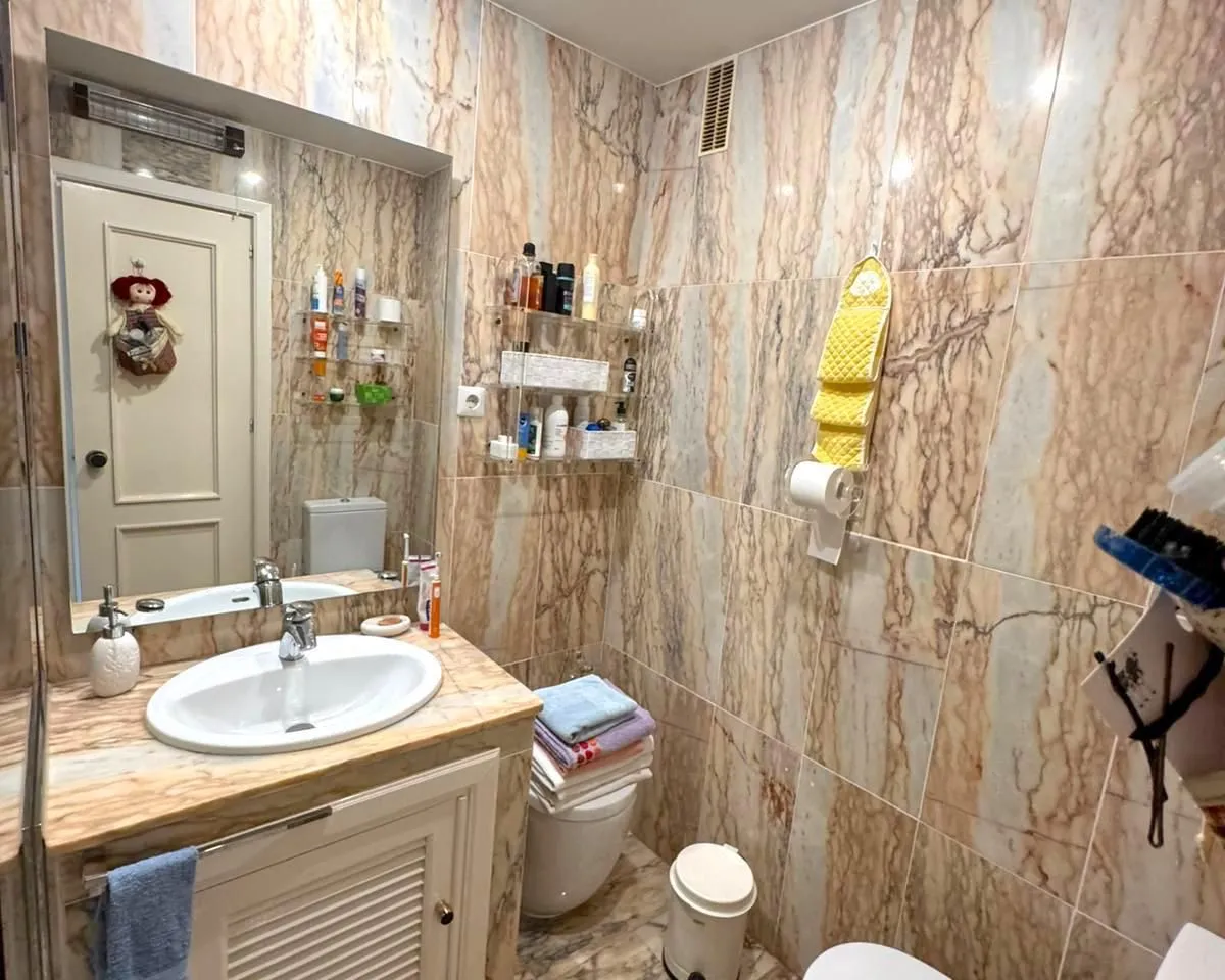 b05a4b8e-a151-48d8-9d80-21f6438fea54