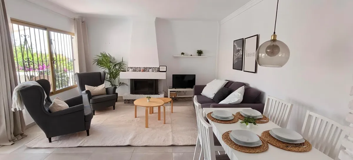 49bb3323-f19d-4cd9-a428-54a77fa695b6