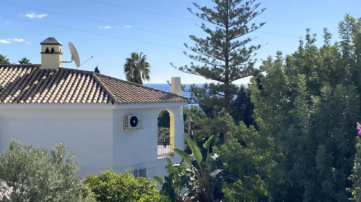 771bf244-05b7-429a-9194-4502b98d65e9